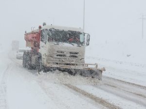 کولاک ۲ جاده شمالی و جنوبی آذربایجان غربی را مسدود کرد