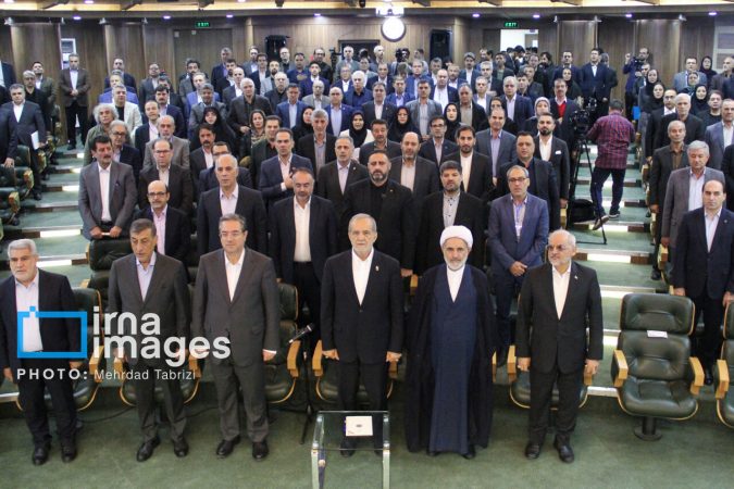 پیشرفت در سایه وفاق؛ همگرایی تاریخی دولت و مجلس در سفر رییس جمهور به آذربایجان‌غربی