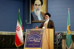 امام جمعه سلماس: رییس‌جمهور صدای ایستادگی ملت ایران را به جهان رساند