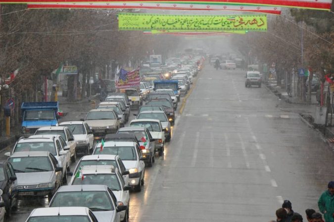 جلوه هایی زیبا از راهپیمایی خودرویی ۲۲ بهمن در سلماس