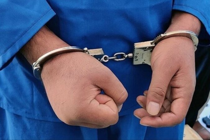 فرد مامورنما در شمال آذربایجان غربی دستگیر شد فرد مامورنما در شمال آذربایجان غربی دستگیر شد