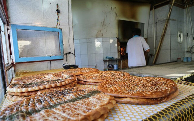 قیمت گندم و نان در آذربایجان غربی هیچ تغییری نکرده است