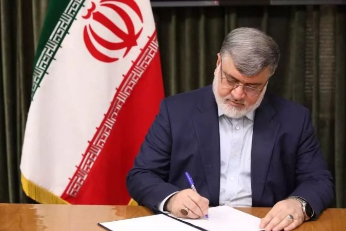 معلمان مهمترین عوامل هویت سازی فرهنگی و اعتلای علمی در جامعه امروز هستند معلمان مهمترین عوامل هویت سازی فرهنگی و اعتلای علمی در جامعه امروز هستند