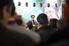 امام جمعه سلماس: مردم دوشادوش نیروهای مسلح برای دفاع از کشور آماده هستند/گزارش تصویری